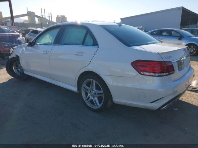 2014 MERCEDES-BENZ E 350 WDDHF5KB4EA829688 Photo 2