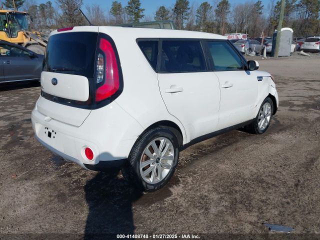 KNDJP3A5XJ7604109 KIA SOUL +