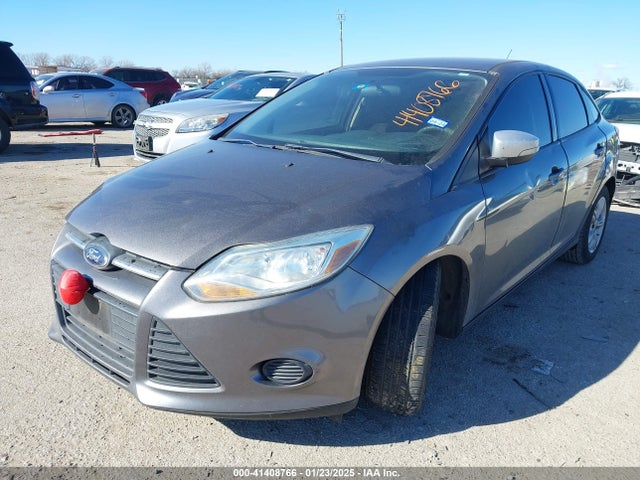 1FADP3F24EL266446 Ford FOCUS SE