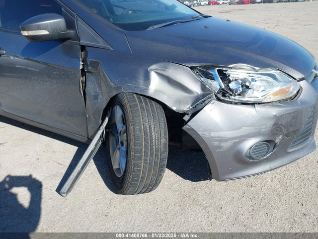 1FADP3F24EL266446 Ford FOCUS SE