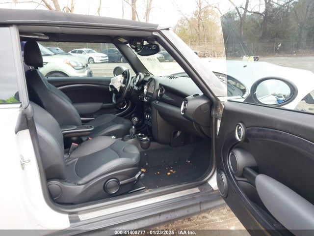 2011 MINI COOPER S WMWZP3C55BTX82922 Photo 4