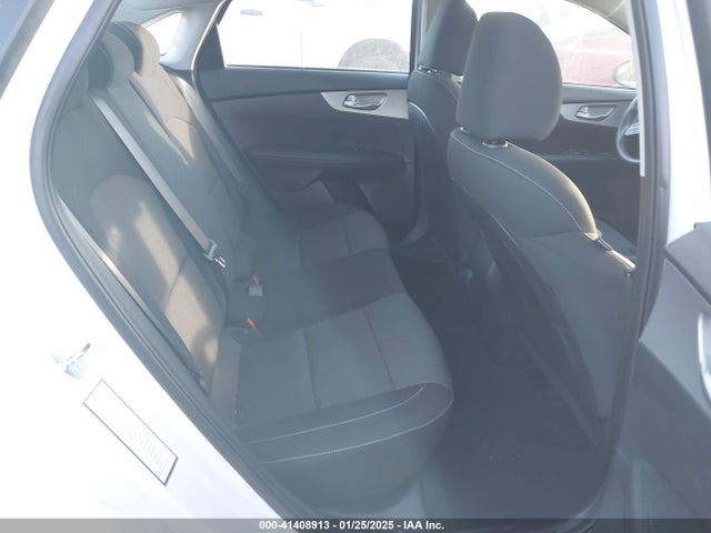 KIA Forte Lxs 2024 3KPF24AD2RE792735 Image 8