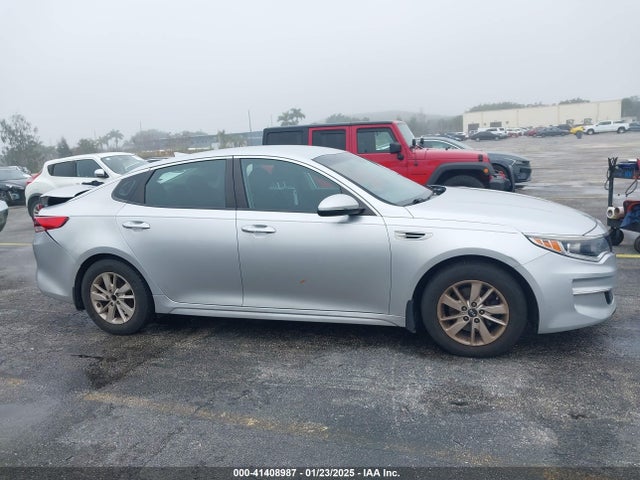 KIA Optima Lx 2017 5XXGT4L31HG122878 Image 13