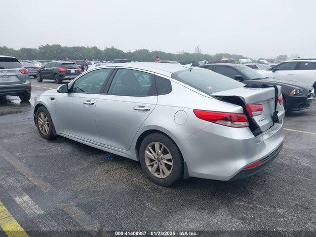 KIA Optima Lx 2017 5XXGT4L31HG122878 Image 3