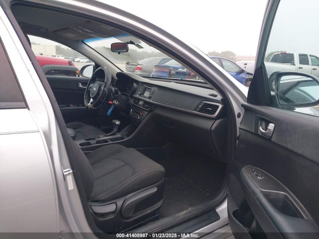 KIA Optima Lx 2017 5XXGT4L31HG122878 Image 5