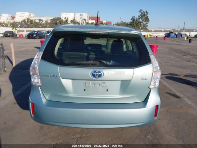 JTDZN3EU3E3302104 Toyota Prius V Five