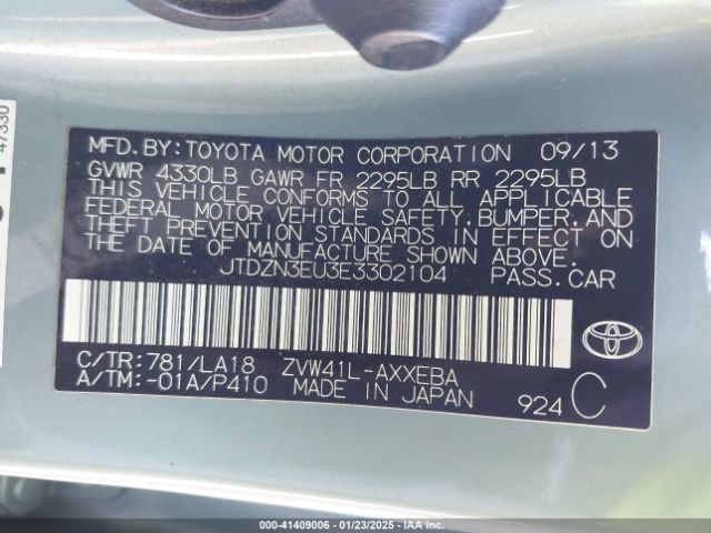 JTDZN3EU3E3302104 Toyota Prius V Five