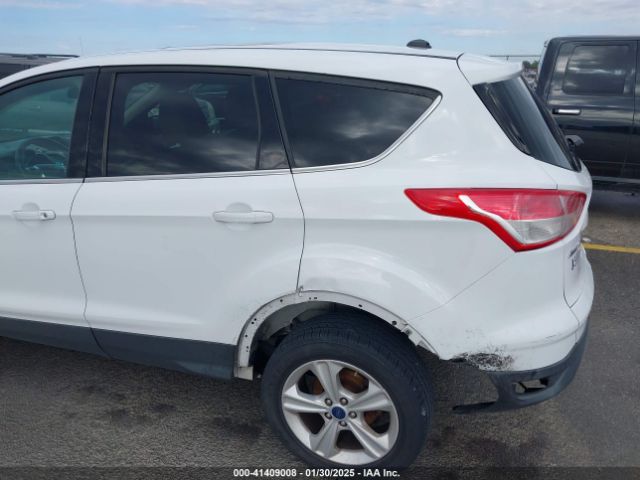 1FMCU0G93EUA85403 Ford ESCAPE SE