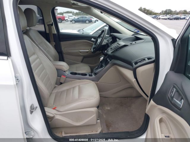1FMCU0G93EUA85403 Ford ESCAPE SE