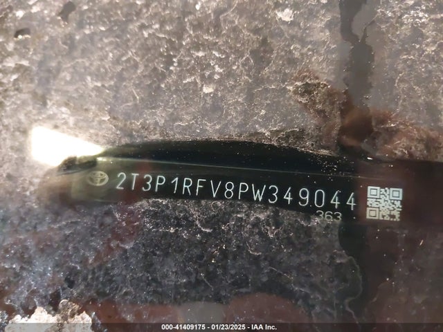 2T3P1RFV8PW349044 Toyota RAV4