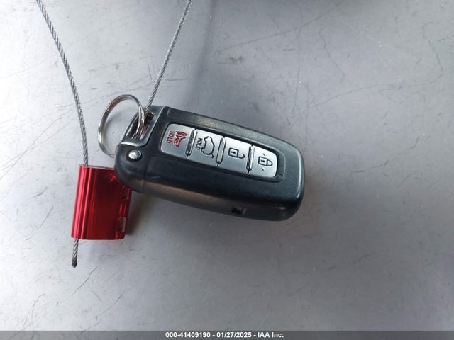 Продажа на аукционе авто 2013 Hyundai Elantra Gt, vin: KMHD35LE4DU082886, номер лота: 41409190