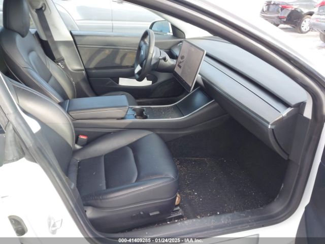 5YJ3E1EA7LF742973 Tesla Model 3 Standard Range Plus Rear-wheel Drive/standard Range Rear-wheel Drive