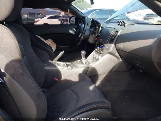 JN1AZ4EH8HM955331 Nissan 370z Sport