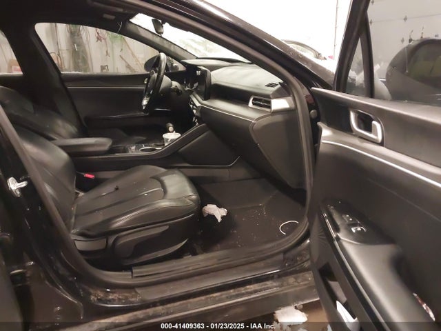 5XXG64J22NG094733 KIA K5 Gt-line