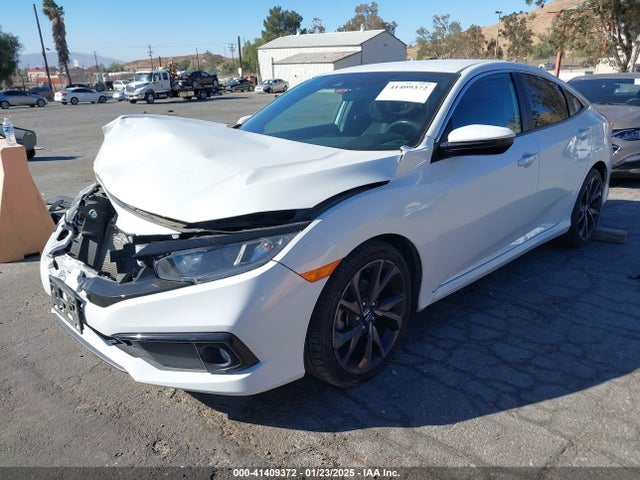 Honda Civic Sport 2020 19XFC2F8XLE212099 Image 2
