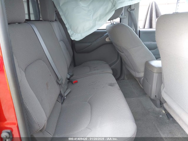 Nissan Frontier Sv 2017 1N6AD0EV3HN770329 Image 8