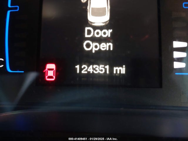 Chrysler 200 Limited 2015 1C3CCCAB2FN568224 Image 15