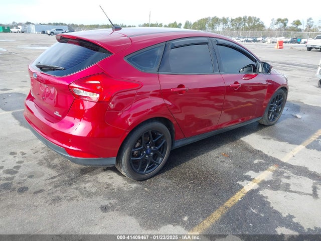 Ford FOCUS SE 2016 1FADP3K23GL389468 Image 4