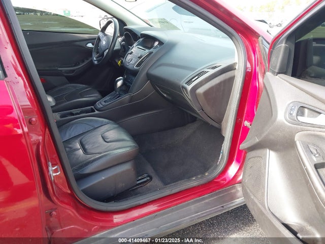 Ford FOCUS SE 2016 1FADP3K23GL389468 Image 5