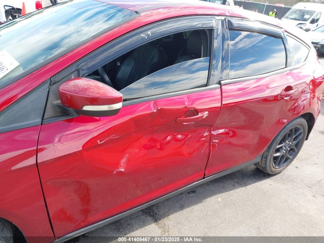Ford FOCUS SE 2016 1FADP3K23GL389468 Image 6