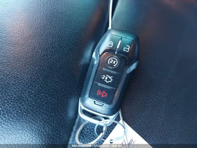 1FM5K8DH2HGC01654 Ford EXPLORER XLT