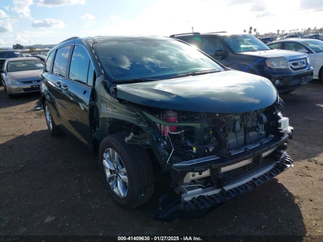 5TDJSKFC7RS135935 Toyota SIENNA XLE