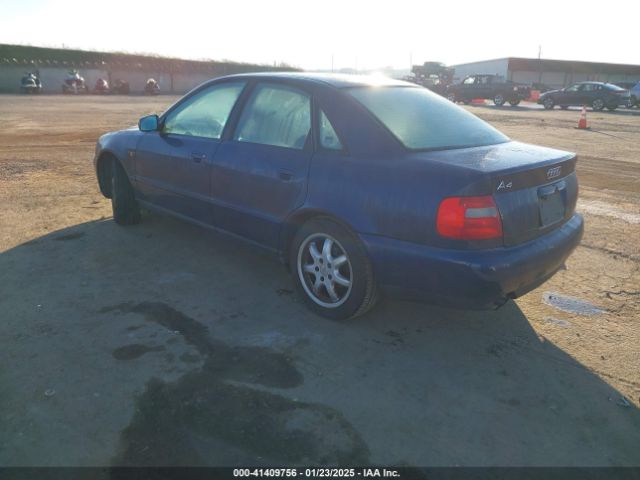1998 AUDI A4 WAUCB28D4WA204939 Photo 2