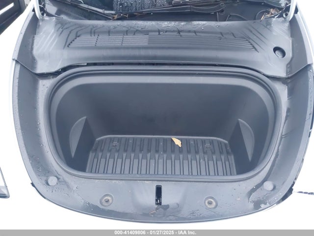 2021 TESLA MODEL Y 5YJYGDEEXMF228914 Photo 9