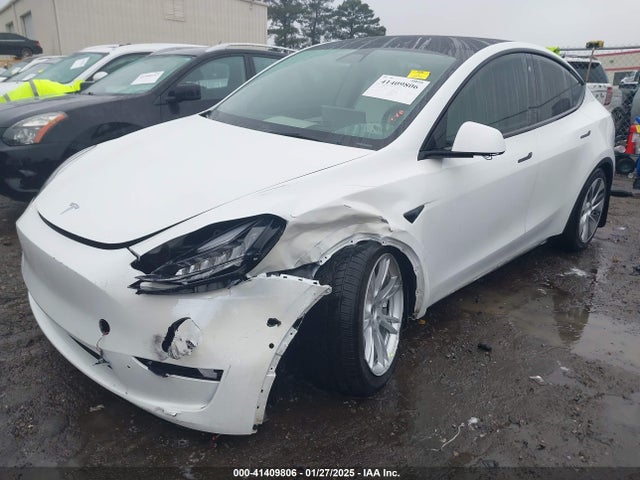 2021 TESLA MODEL Y 5YJYGDEEXMF228914 Photo 1