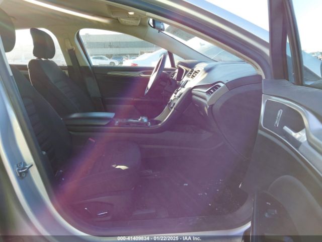 3FA6P0LU1HR315976 Ford Fusion Hybrid Se