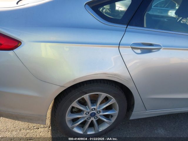 3FA6P0LU1HR315976 Ford Fusion Hybrid Se