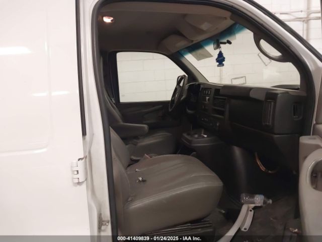 1GCWGFFF7F1105321 Chevrolet Express 2500 Work Van