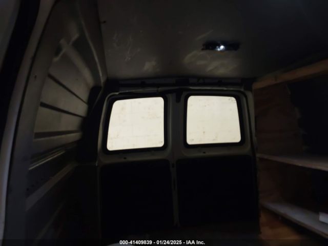 1GCWGFFF7F1105321 Chevrolet Express 2500 Work Van