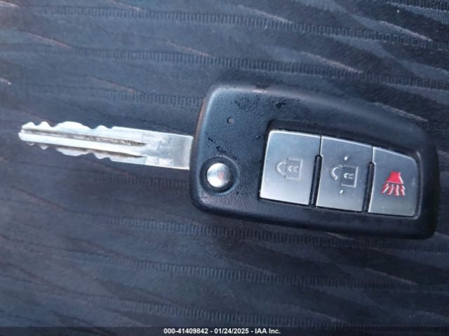 KNMAT2MV6JP574267 Nissan ROGUE S