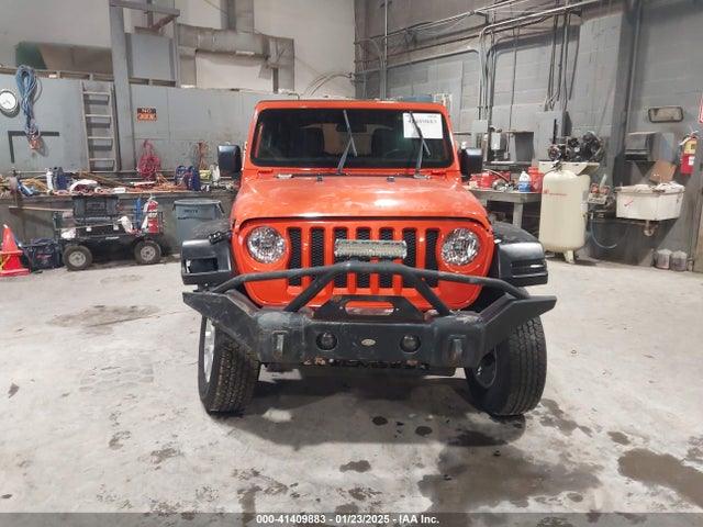 1C4HJXDG6KW669468 Jeep Wrangler Unlimited Sport S 4x4