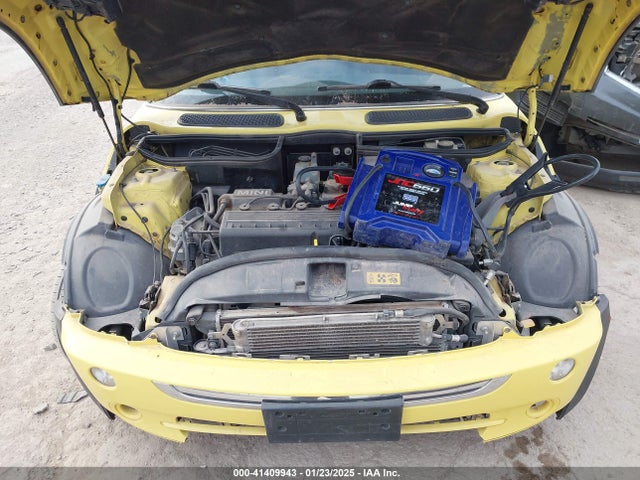 2005 MINI COOPER WMWRC33595TJ70142 Photo 9