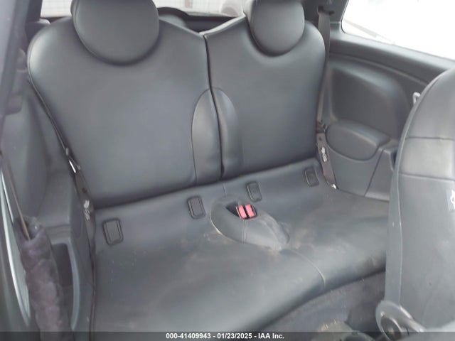 2005 MINI COOPER WMWRC33595TJ70142 Photo 7