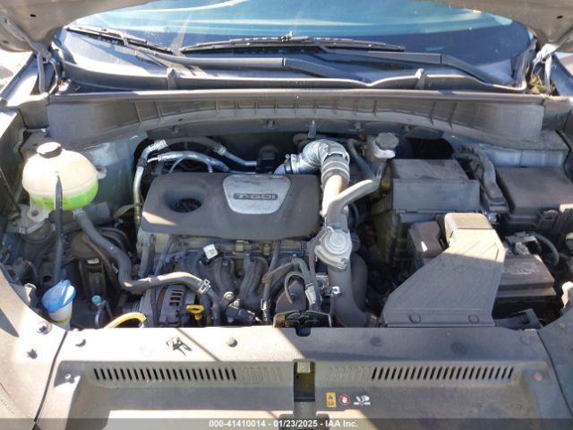 KM8J33A28GU075069 Hyundai Tucson Sport