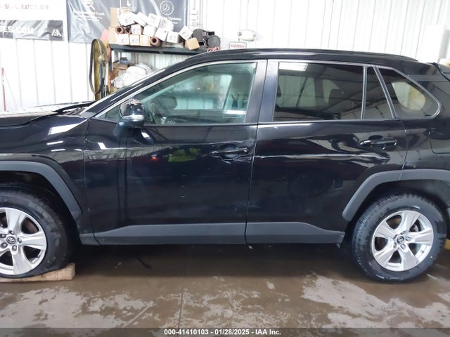 Toyota Rav4 Xle 2019 2T3P1RFVXKC003989 Image 14
