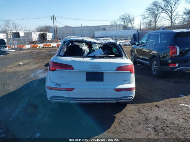 WA1ABAFY8R2043756 Audi Q5 Premium 40 Tfsi Quattro S Tronic