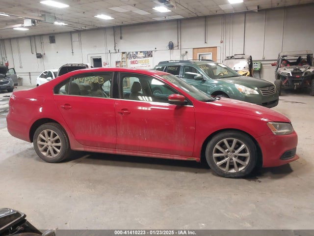 3VWD17AJ1EM325238 Volkswagen Jetta 1.8t Se