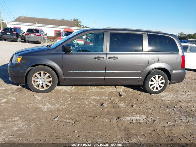 2C4RC1BG6GR245495 Chrysler Town & Country Touring