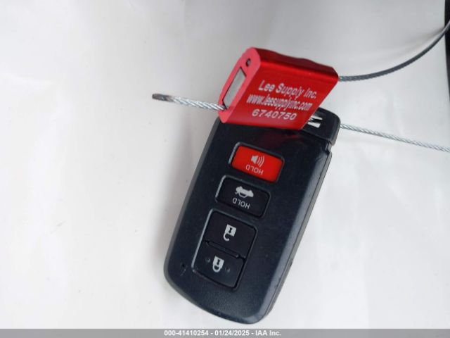 2T1BURHE1FC412332 Toyota Corolla Le Premium