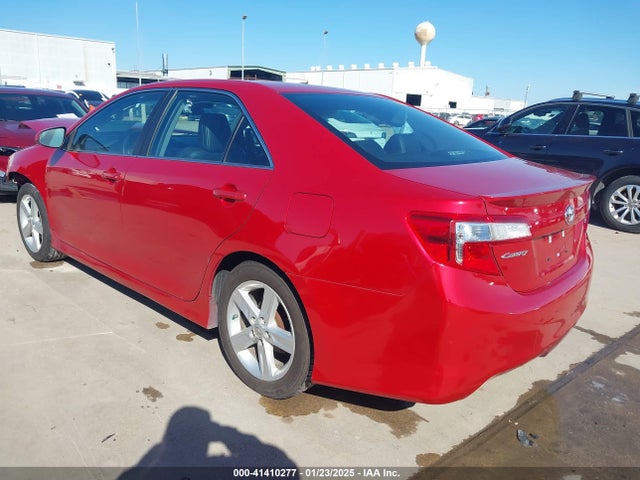 Toyota CAMRY SE 2014 4T1BF1FKXEU817820 Image 3
