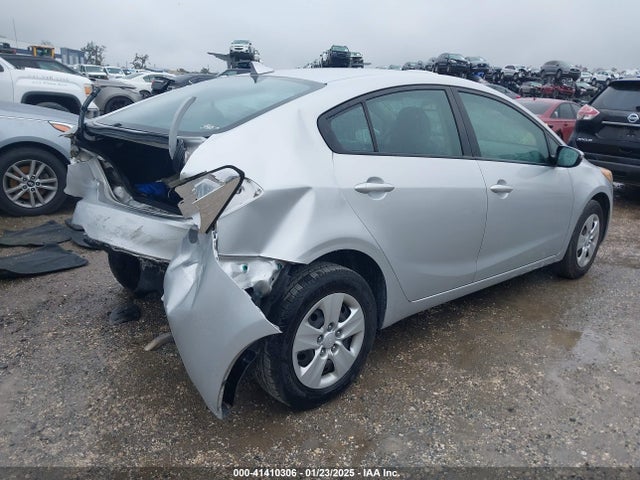 KIA FORTE LX 2015 KNAFX4A60F5391899 Image 4