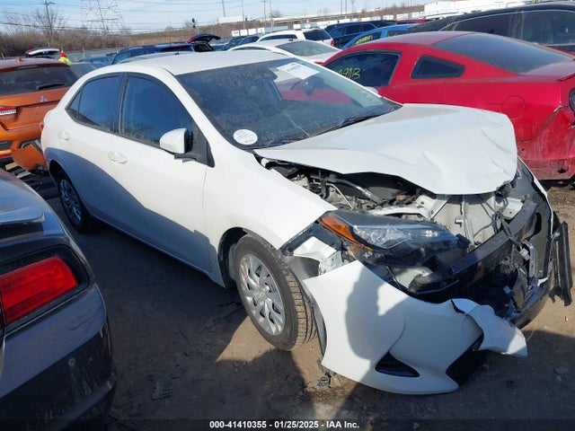 Toyota COROLLA LE 2017 5YFBURHE0HP617594 Image 1