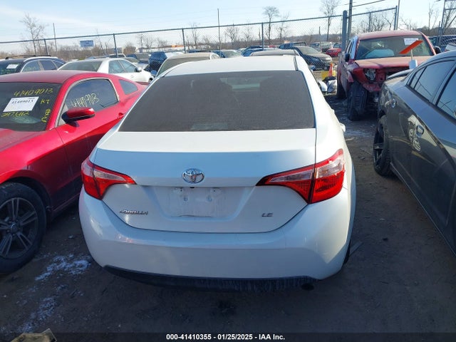 Toyota COROLLA LE 2017 5YFBURHE0HP617594 Image 16