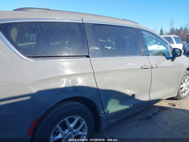 Chrysler Pacifica Touring L 2022 2C4RC1BG4NR142671 Image 13