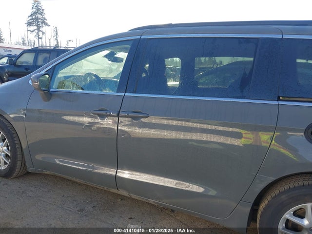Chrysler Pacifica Touring L 2022 2C4RC1BG4NR142671 Image 14