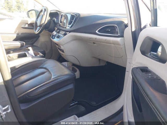 Chrysler Pacifica Touring L 2022 2C4RC1BG4NR142671 Image 5